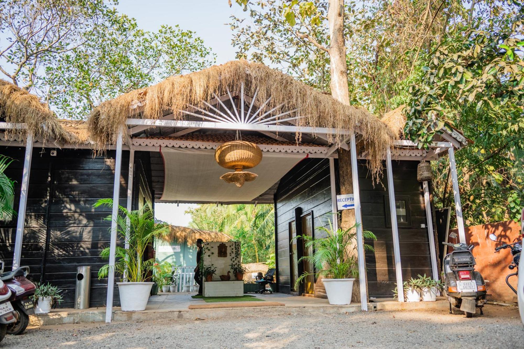 Kayan!V Resort Mandrem Extérieur photo